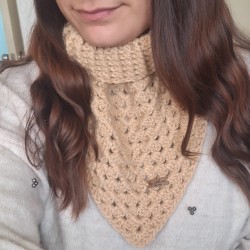 Cuello Granny - "Pewma"